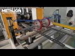 Size auto change cable ladder roll forming machine