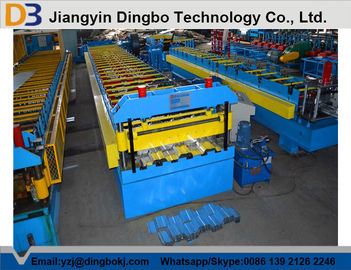 Cr12 Metal Steel Deck Forming Machine With Color Coated 380V 50Hz