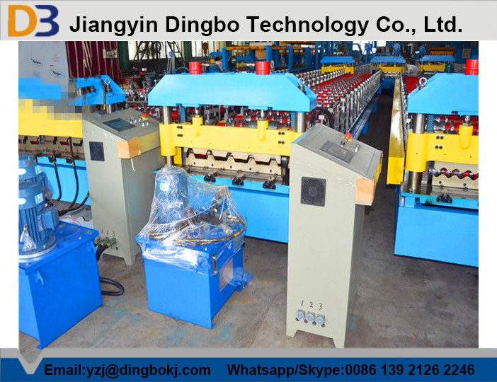 Hydraulic Cutting Type 5 5kw Roof Panel Roll Forming Machinery