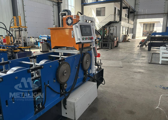 1069 Galvanized Steel K-Style Gutter Chain Drive Roofing Roll Forming Machine